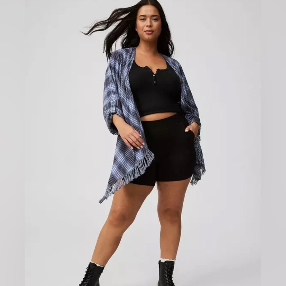 NWT Torrid Brushed Drape front Shacket Rhea plaid blue size: 4X